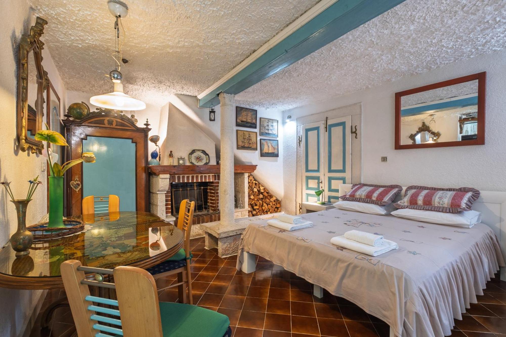 Bluemarine Rooms & Apartments Perast Eksteriør billede