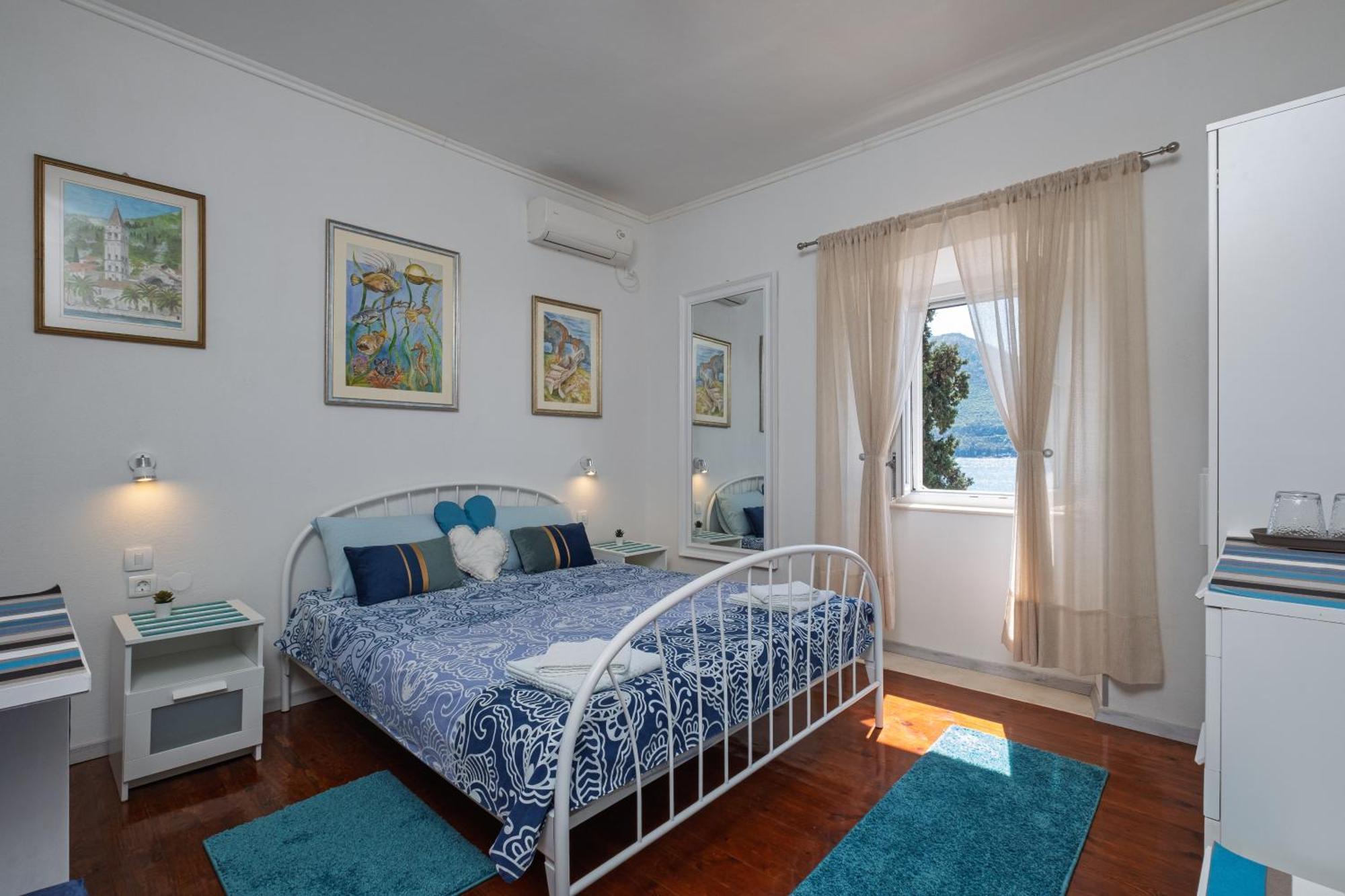Bluemarine Rooms & Apartments Perast Eksteriør billede